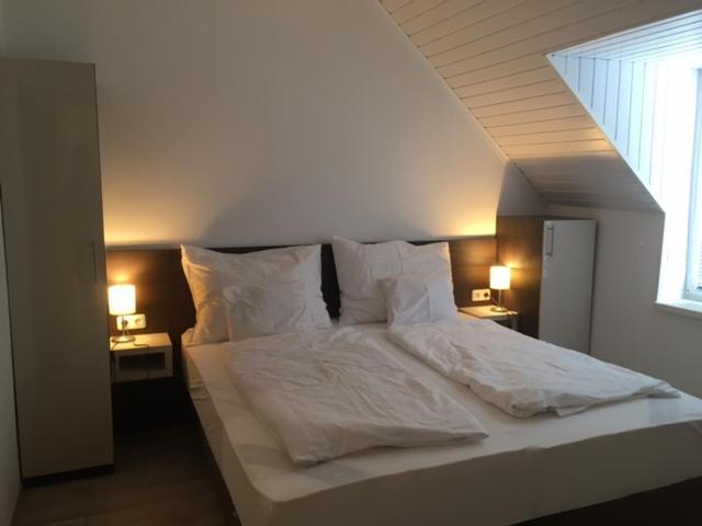 Varlak Vendeghaz Guest house *